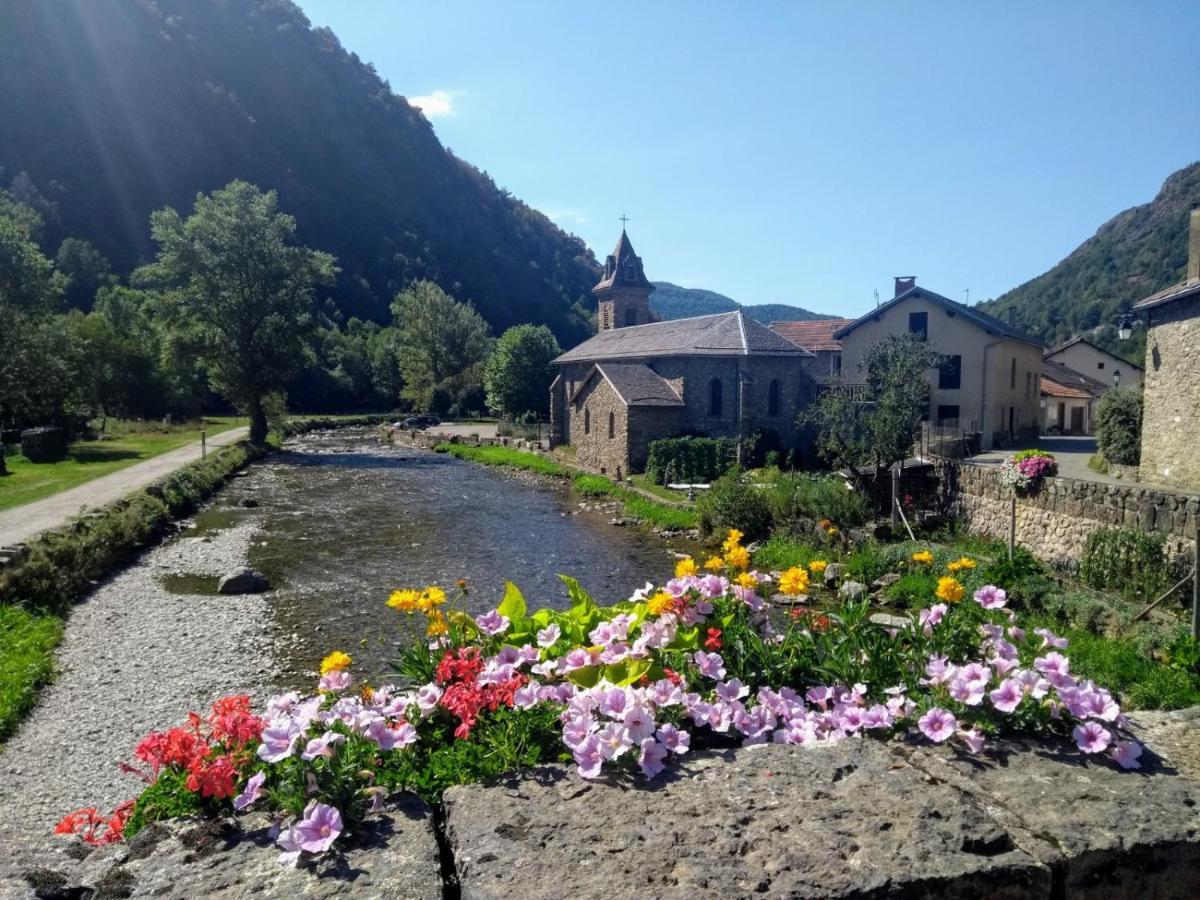 Le Nopal Bleu Apartment Tarascon-sur-Ariege Bagian luar foto